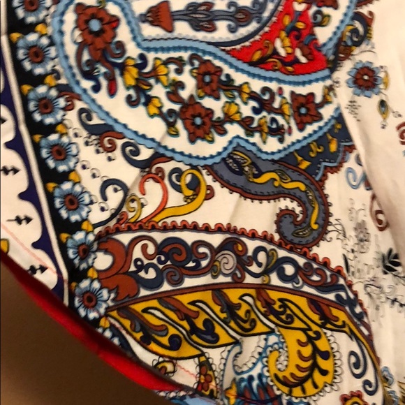 Lovely summer crisp tie side topp in Size S - Picture 4 of 5